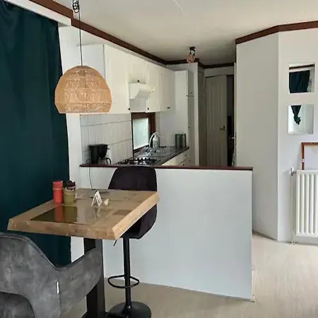 Tinyrelaxesuite Putten